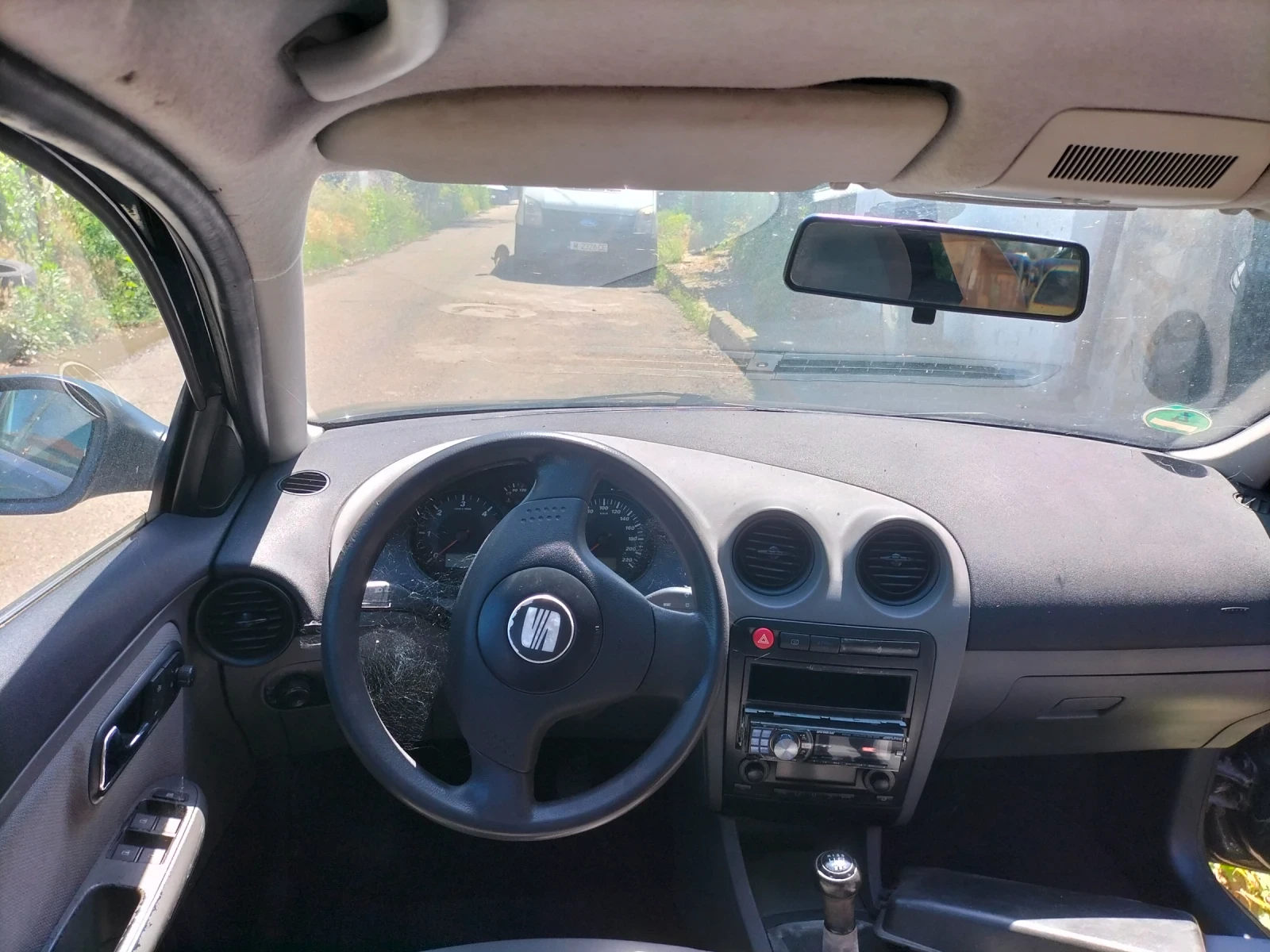 Seat Ibiza, снимка 4 - Автомобили и джипове - 54899871