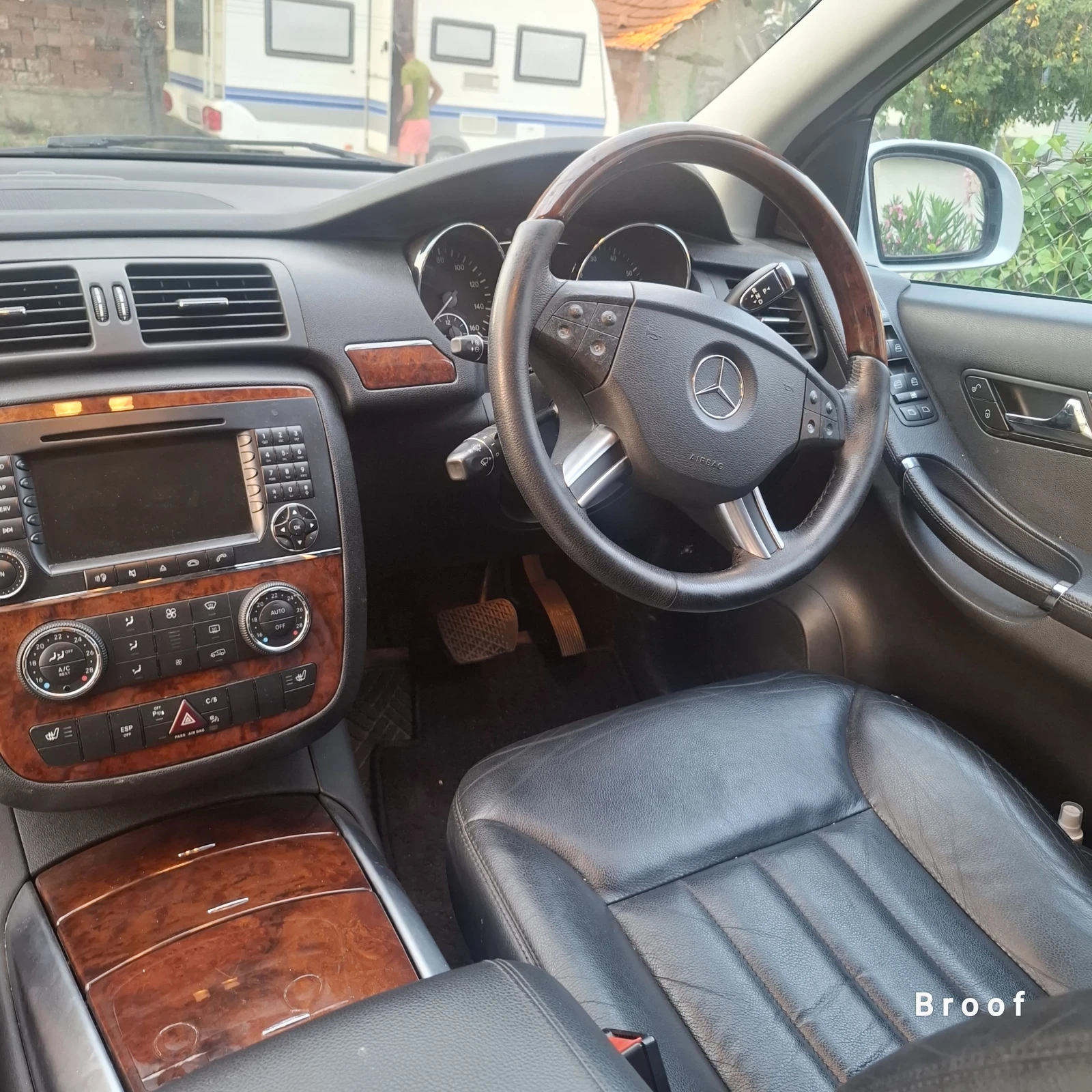 Mercedes-Benz R 350 R 350.       4 MATIC, снимка 7 - Автомобили и джипове - 55335569