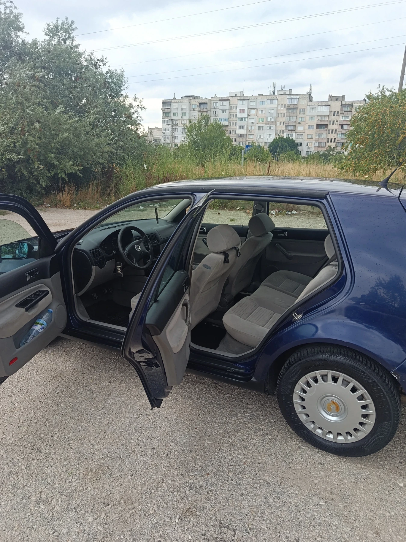 VW Golf 1.9 ТДИ 90 к.с, снимка 9 - Автомобили и джипове - 55380973