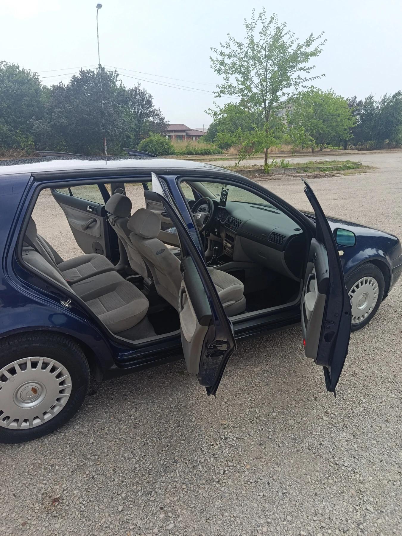 VW Golf 1.9 ТДИ 90 к.с, снимка 10 - Автомобили и джипове - 55380973