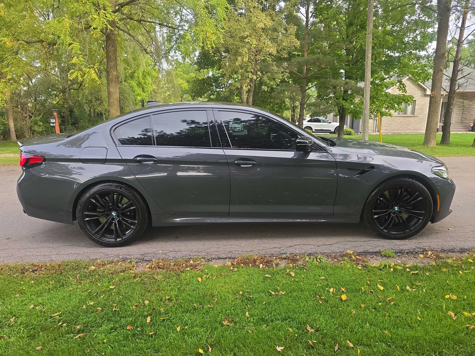 BMW M5 Competition | CARFAX | БЕЗ ЗАБЕЛЕЖКИ, снимка 4 - Автомобили и джипове - 56151393