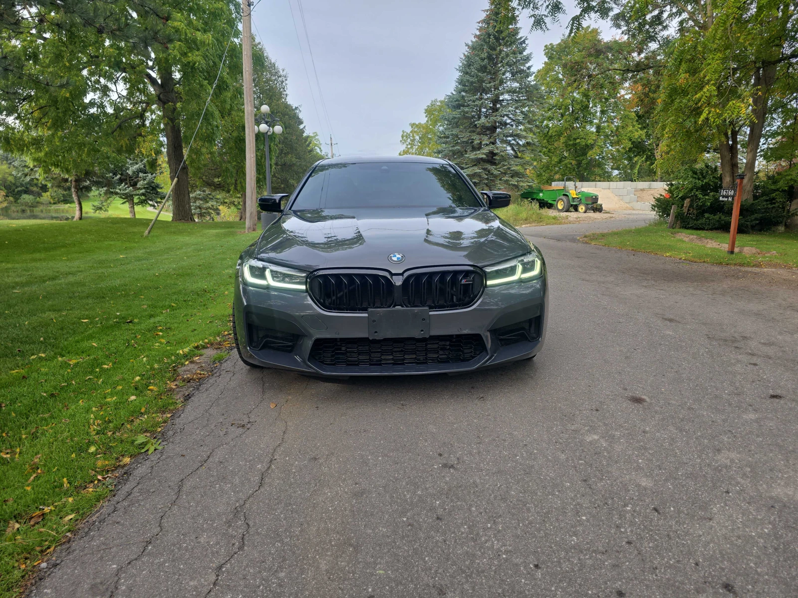 BMW M5 Competition | CARFAX | БЕЗ ЗАБЕЛЕЖКИ, снимка 2 - Автомобили и джипове - 56151393