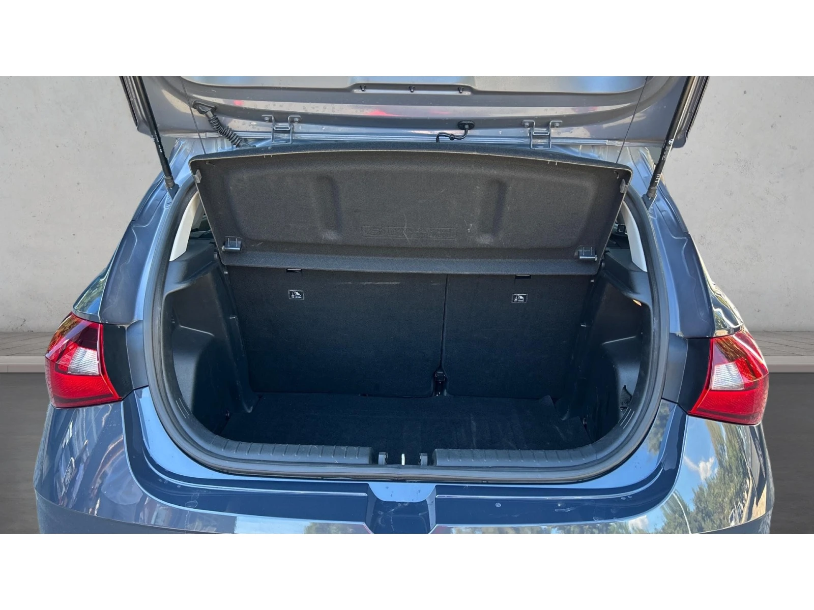 Hyundai I20 1. 0T-GDI 7DCT , ������� ������ �� 182   | Mobile.bg � ����������� 10