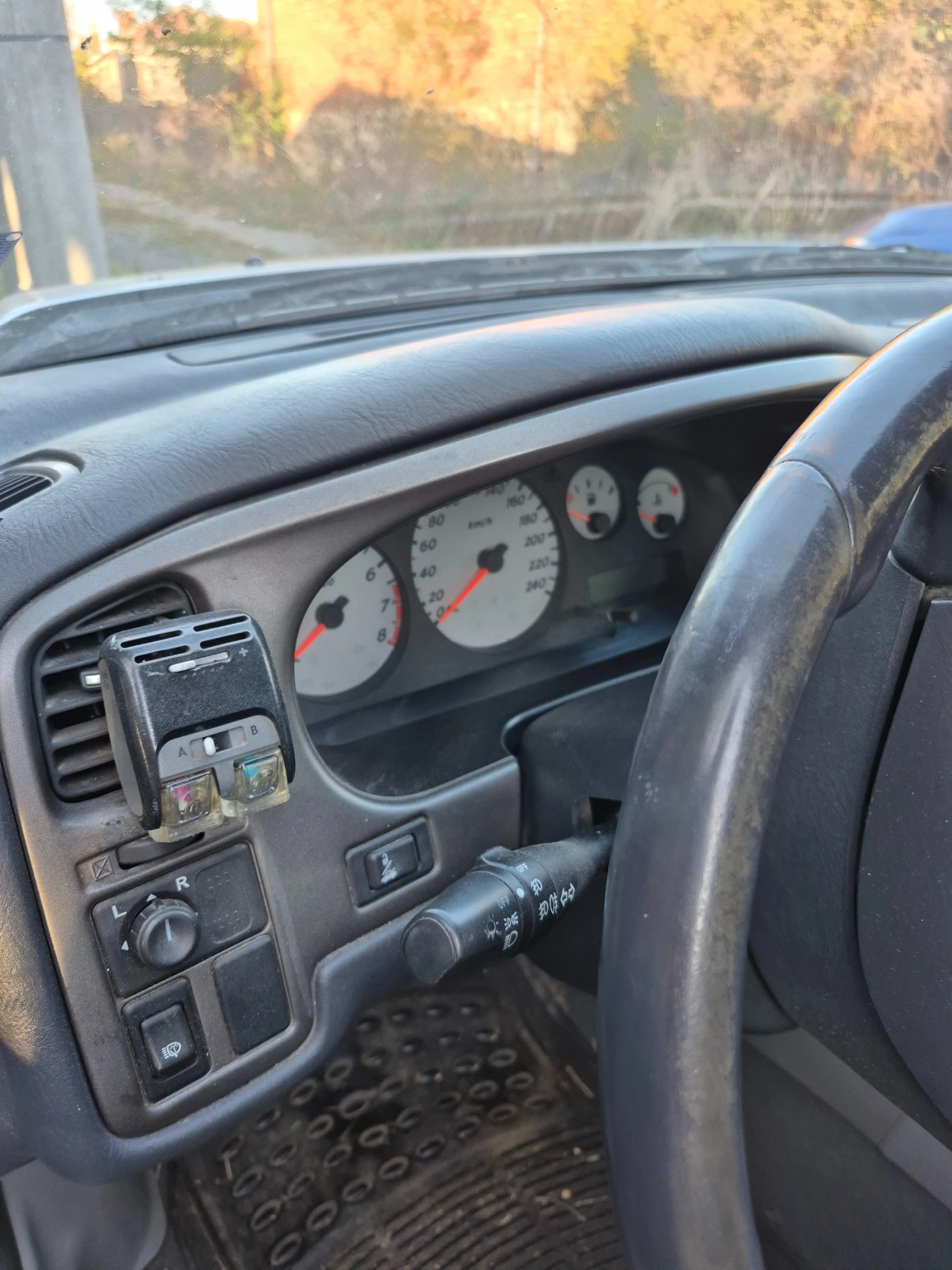 Nissan Primera, снимка 6 - Автомобили и джипове - 56456612