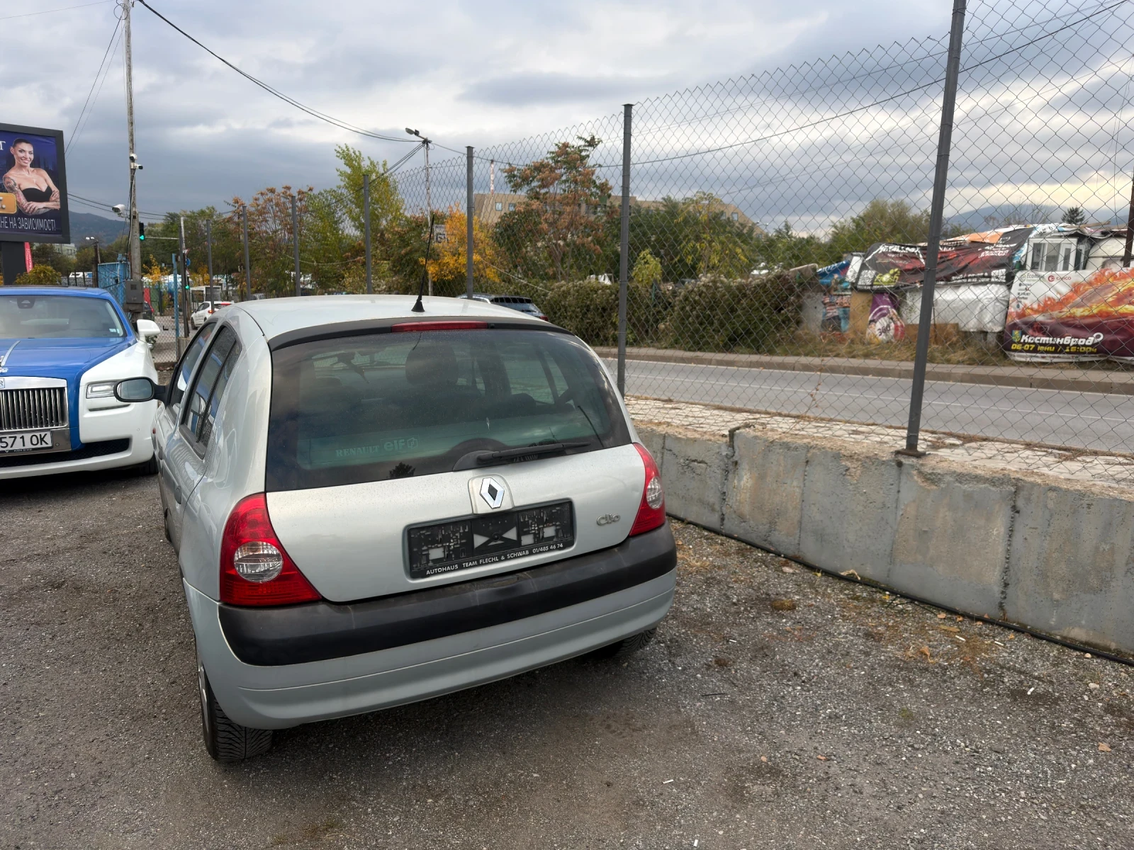 Renault Clio, снимка 3 - Автомобили и джипове - 56554283