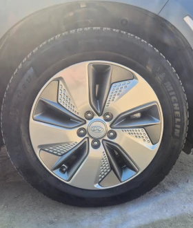 Hyundai Kona 39kWh, Гаранция, Термопомпа - 14200 € / 27772.79 лв. - 50885922 12