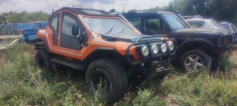 Land Rover Defender Dakar