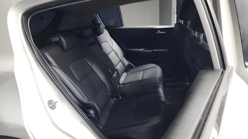 Kia Sportage 2.0 2WD PRESTIGE autogeorge.com, снимка 11 - Автомобили и джипове - 51903075