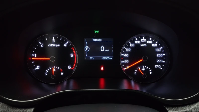 Kia Sportage 2.0 2WD PRESTIGE autogeorge.com, снимка 7 - Автомобили и джипове - 51903075