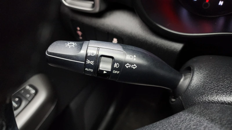 Kia Sportage 2.0 2WD PRESTIGE autogeorge.com, снимка 17 - Автомобили и джипове - 51903075