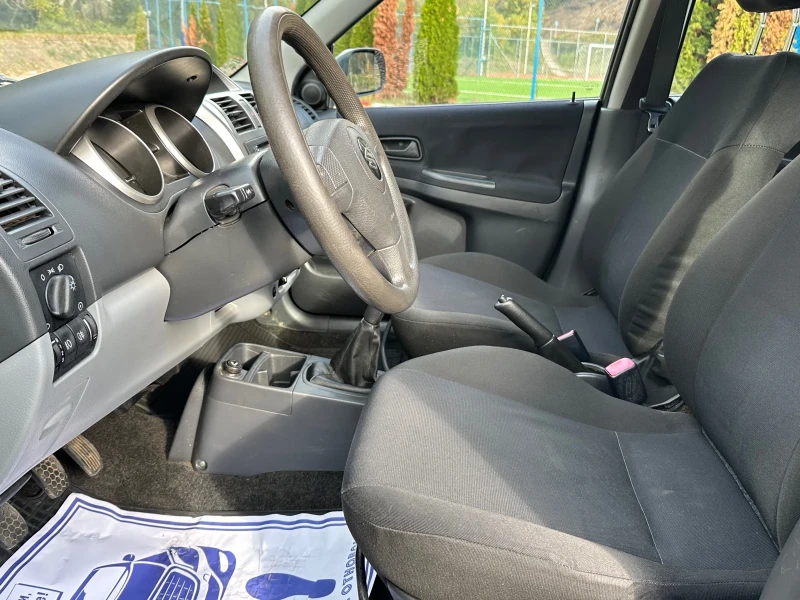 Suzuki Ignis 4х4 КЛИМА/ Много Запазен!, снимка 12 - Автомобили и джипове - 51970196