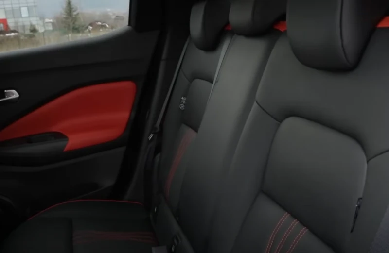 Nissan Juke N-Design, Гаранция, снимка 9 - Автомобили и джипове - 52530609