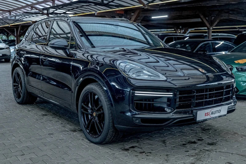 Porsche Cayenne Turbo/PDLS+ /PSCB/Sport Chrono/Soft Close/Panorama, снимка 3 - Автомобили и джипове - 52207706