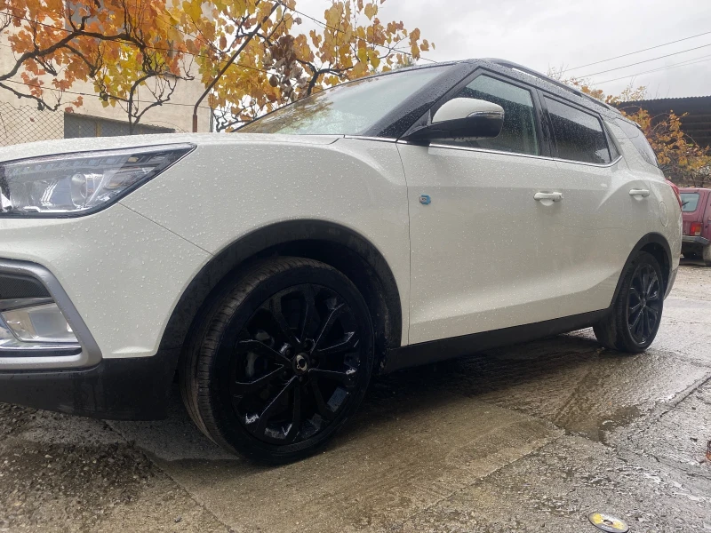 SsangYong XLV 1.6 4x4 КОЛЕДНА ПРОМОЦИЯ , снимка 4 - Автомобили и джипове - 52486448