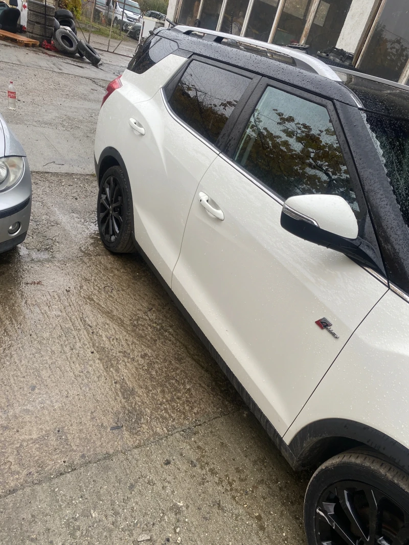 SsangYong XLV 1.6 4x4 КОЛЕДНА ПРОМОЦИЯ , снимка 6 - Автомобили и джипове - 52486448