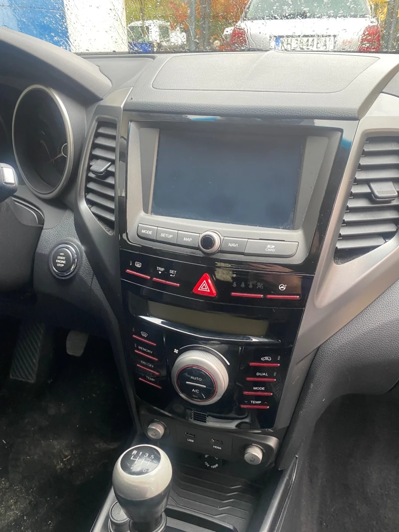 SsangYong XLV 1.6 4x4 КОЛЕДНА ПРОМОЦИЯ , снимка 9 - Автомобили и джипове - 52486448