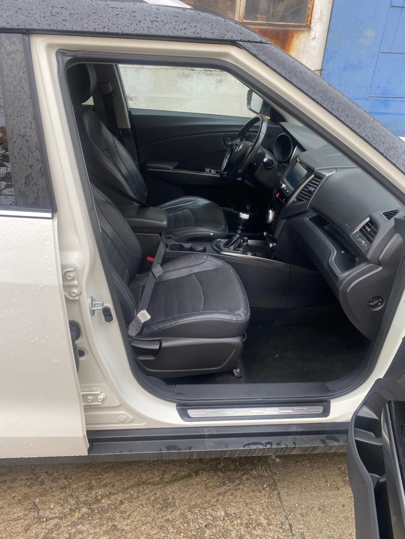 SsangYong XLV 1.6 4x4 КОЛЕДНА ПРОМОЦИЯ , снимка 7 - Автомобили и джипове - 52486448