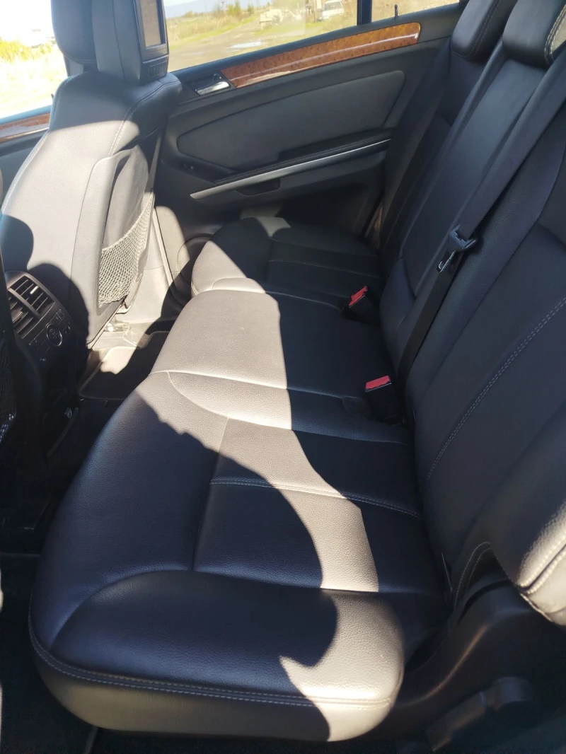 Mercedes-Benz GL 450, снимка 13 - Автомобили и джипове - 52388432