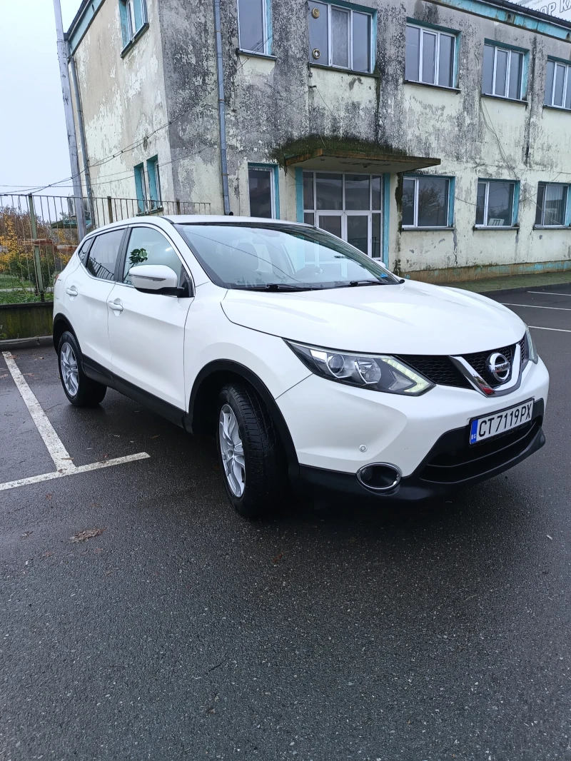 Nissan Qashqai 1.2DIG-T, снимка 3 - Автомобили и джипове - 52417861
