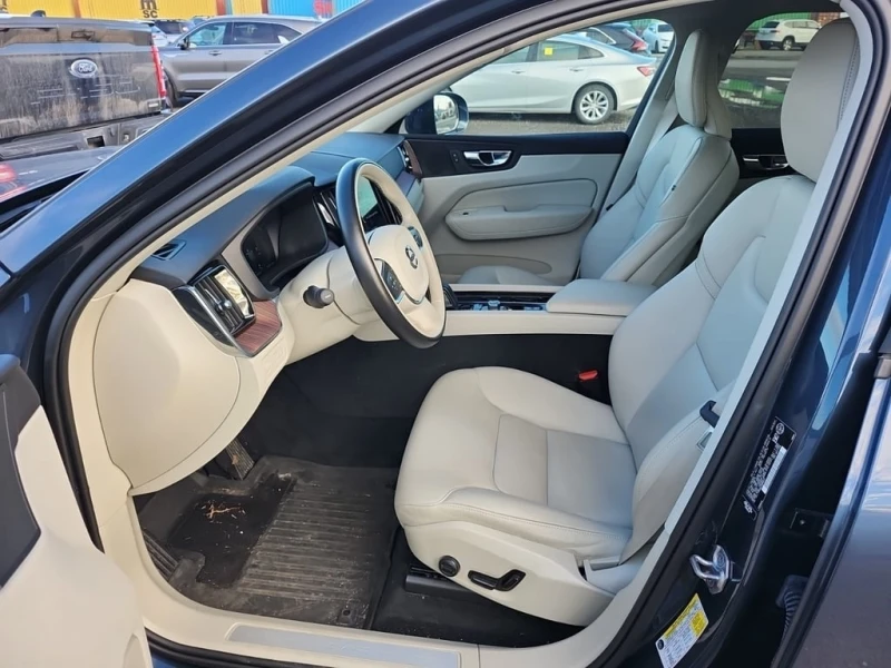 Volvo XC60 * INSCRIPTION EXPRESSION * CARFAX * ЦЕНА ДО БГ, снимка 7 - Автомобили и джипове - 52938387