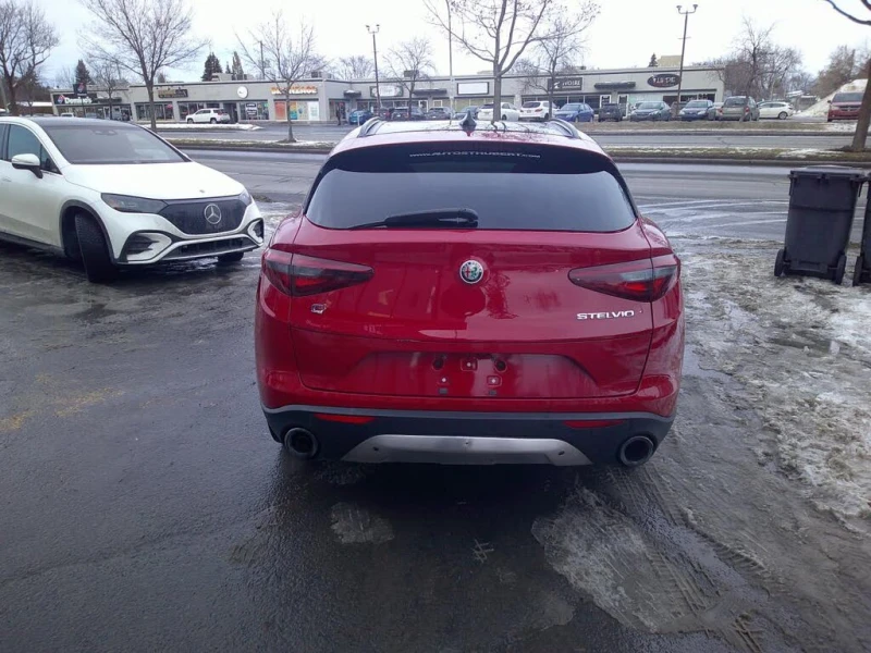 Alfa Romeo Stelvio Sport AWD* HARMAN KARDON* MEMORY* KEYLESS* PANO* , снимка 4 - Автомобили и джипове - 53420546