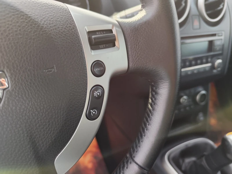Nissan Qashqai 1.6i* ГАЗ* EURO5B* Klimatronik* , снимка 10 - Автомобили и джипове - 53432157