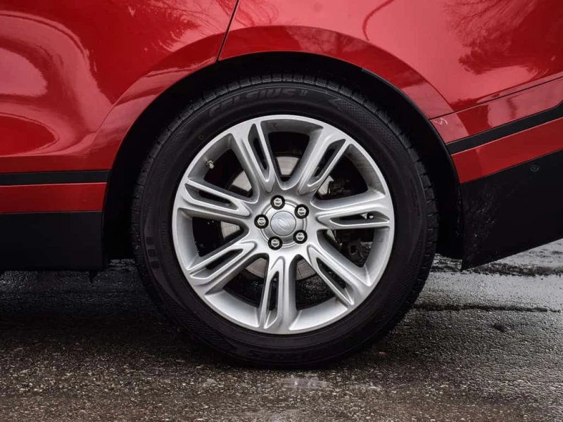 Land Rover Range Rover Velar * R Dynamic SE | Safety Certified * CARFAX * ЦЕНА , снимка 6 - Автомобили и джипове - 53524499