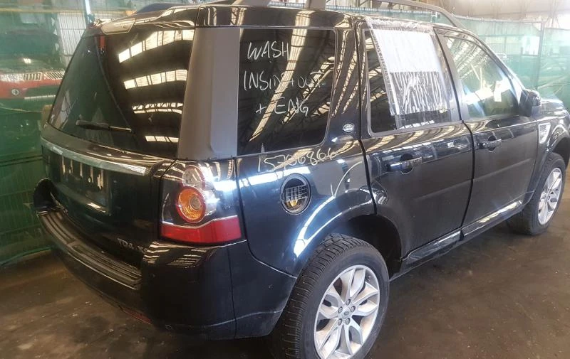 Land Rover Freelander 2.2dЧАСТИ, снимка 2 - Автомобили и джипове - 18110565