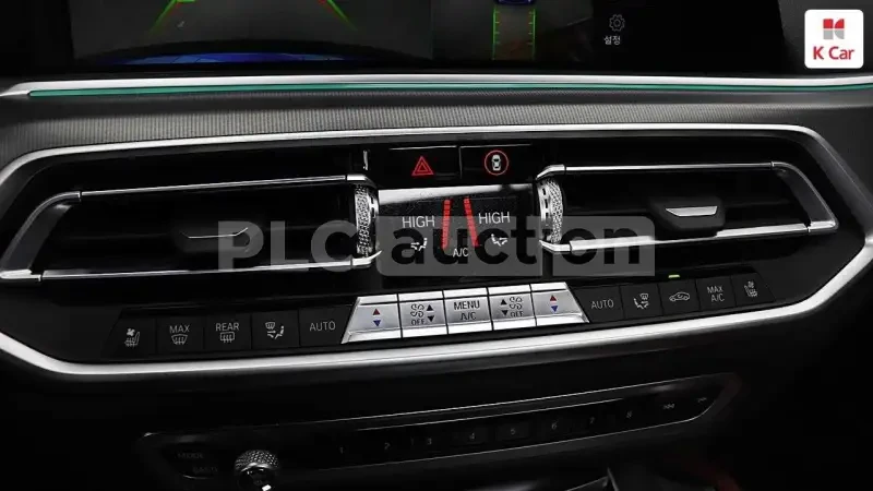 BMW X6 40i M | ОБДУХВАНЕ | ВЪЗДУХ | HEAD-UP | ТЕХНОТЕСТ , снимка 8 - Автомобили и джипове - 54235500