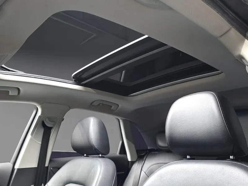 Audi Q3 2.0 TDI Quattro, снимка 17 - Автомобили и джипове - 55128643