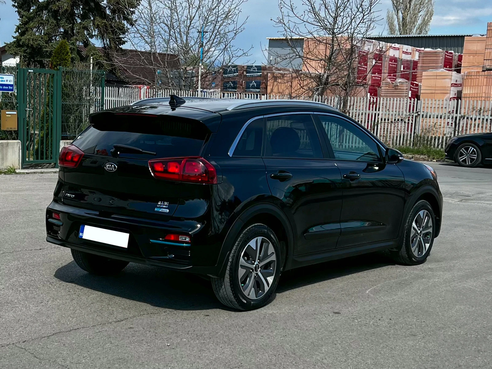 Kia Niro EV EX 64kWh  - изображение 5