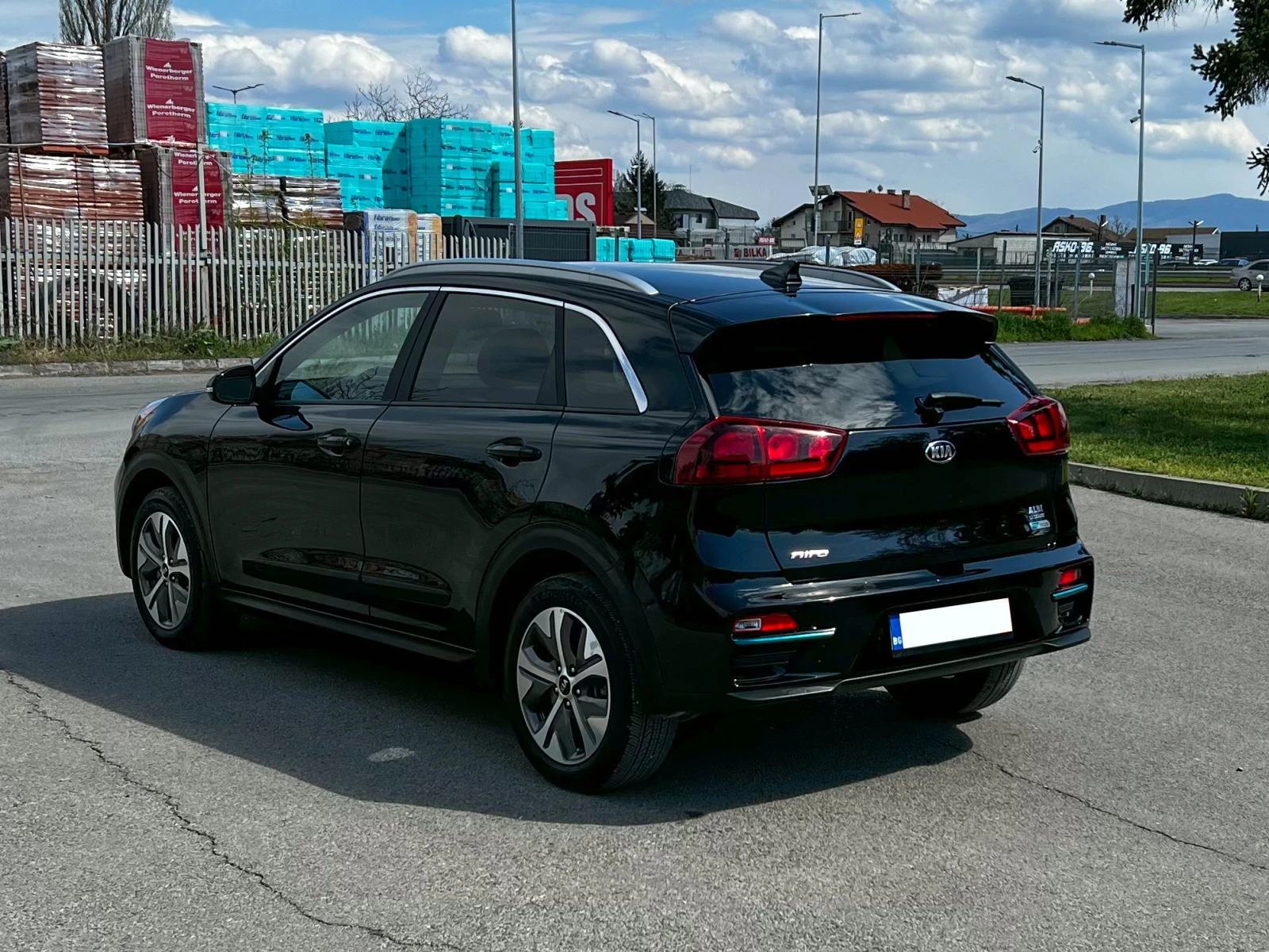 Kia Niro EV EX 64kWh  - изображение 7