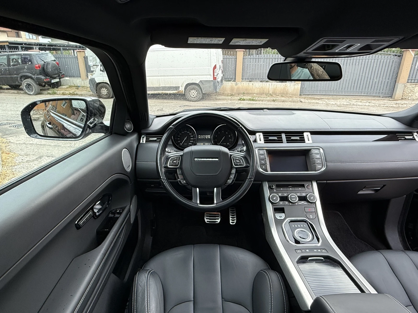 Land Rover Range Rover Evoque RR-2.0Т-AVTOMAT-4X4-COUPE-ШВЕЙЦАРИЯ - изображение 10