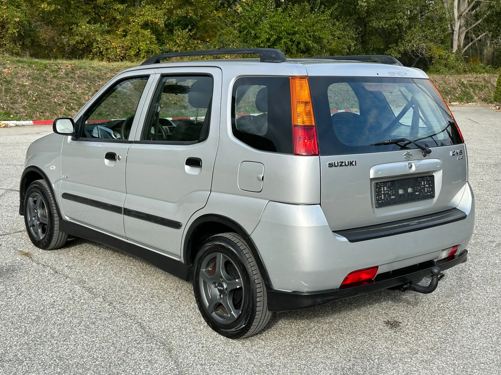 Suzuki Ignis 4х4 КЛИМА/ Много Запазен! - изображение 4