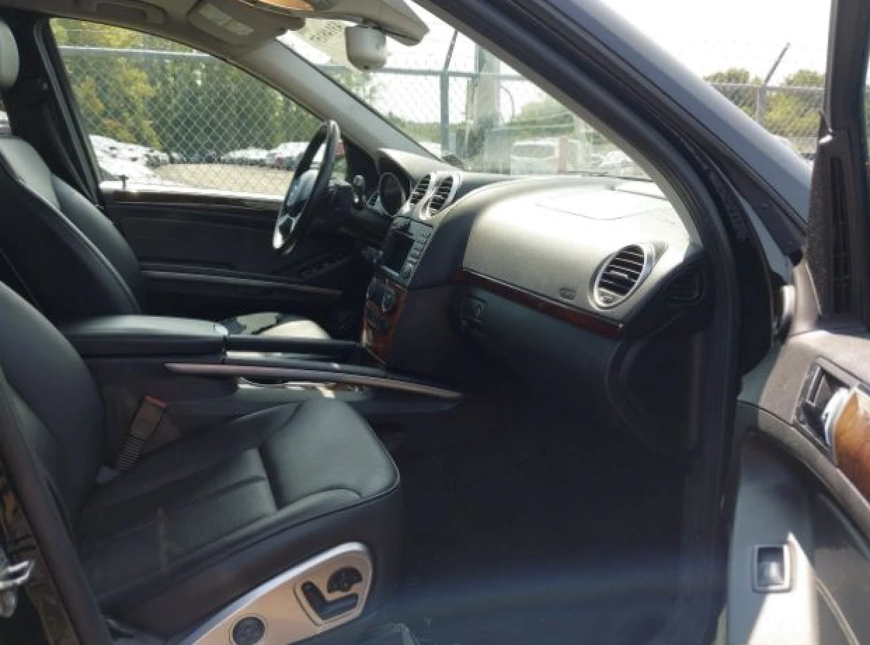 Mercedes-Benz GL 450 монитори, двойна панорама, клип двигател  - изображение 5