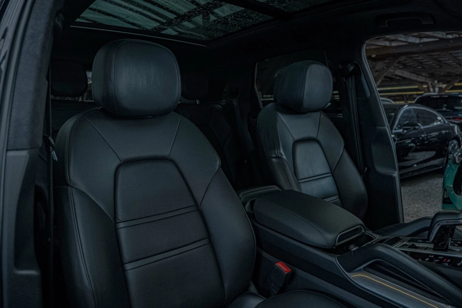 Porsche Cayenne Turbo/PDLS+ /PSCB/Sport Chrono/Soft Close/Panorama - изображение 8