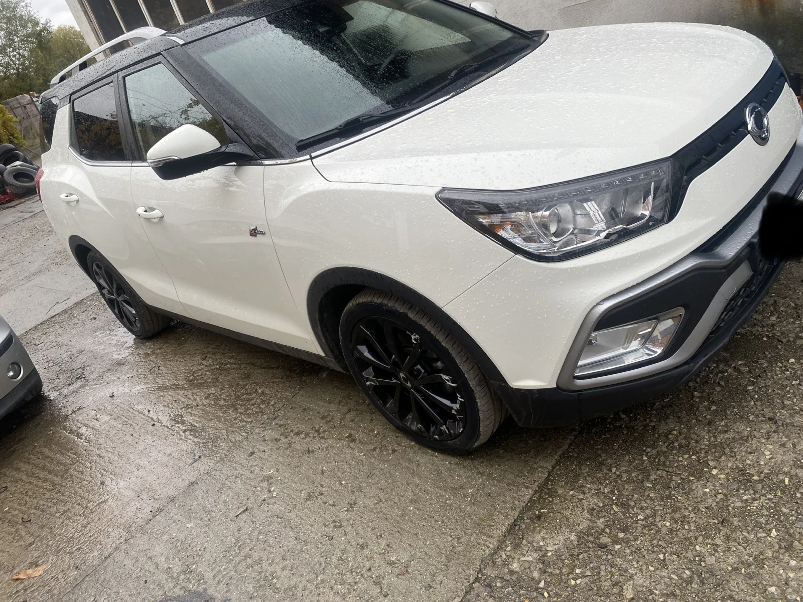 SsangYong XLV 1.6 4x4 - изображение 2