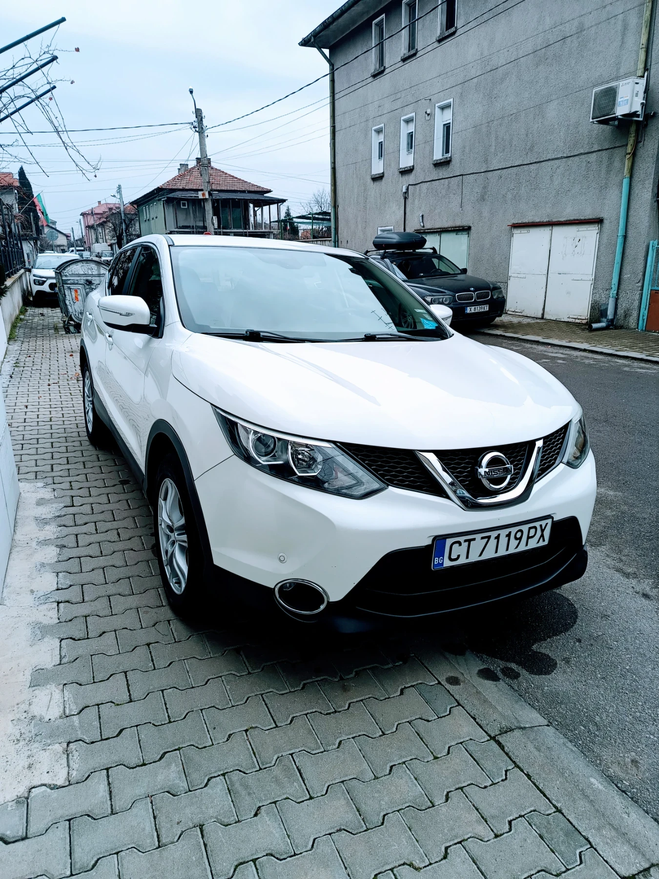 Nissan Qashqai 1.2DIG-T - изображение 2