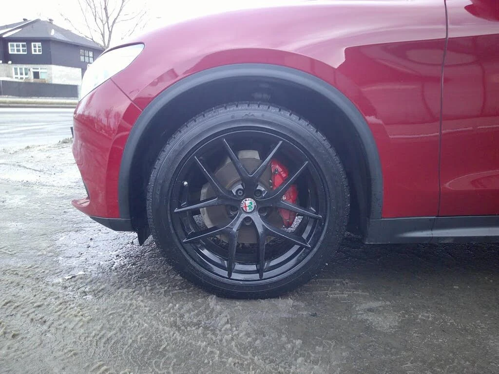 Alfa Romeo Stelvio Sport AWD* HARMAN KARDON* MEMORY* KEYLESS* PANO*  - изображение 10