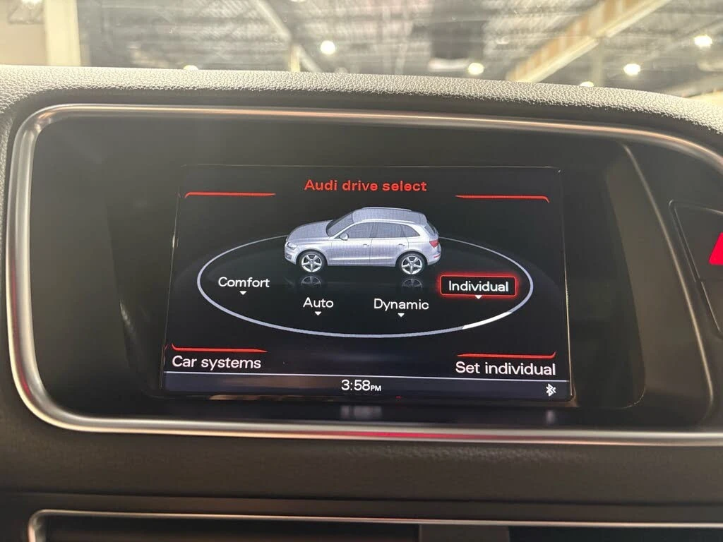 Audi Q5 quattro* Technik* АвтоКредит* (ЦЕНА ДО БГ), снимка 17 - Автомобили и джипове - 54215442