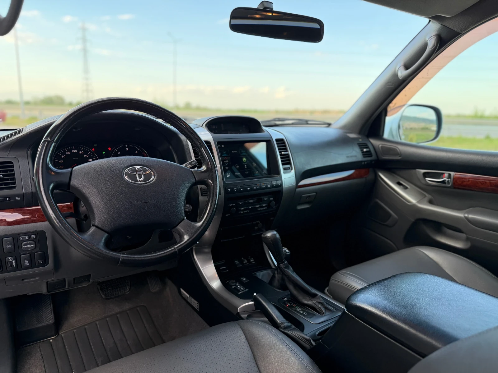 Toyota Land cruiser, снимка 12 - Автомобили и джипове - 54352221