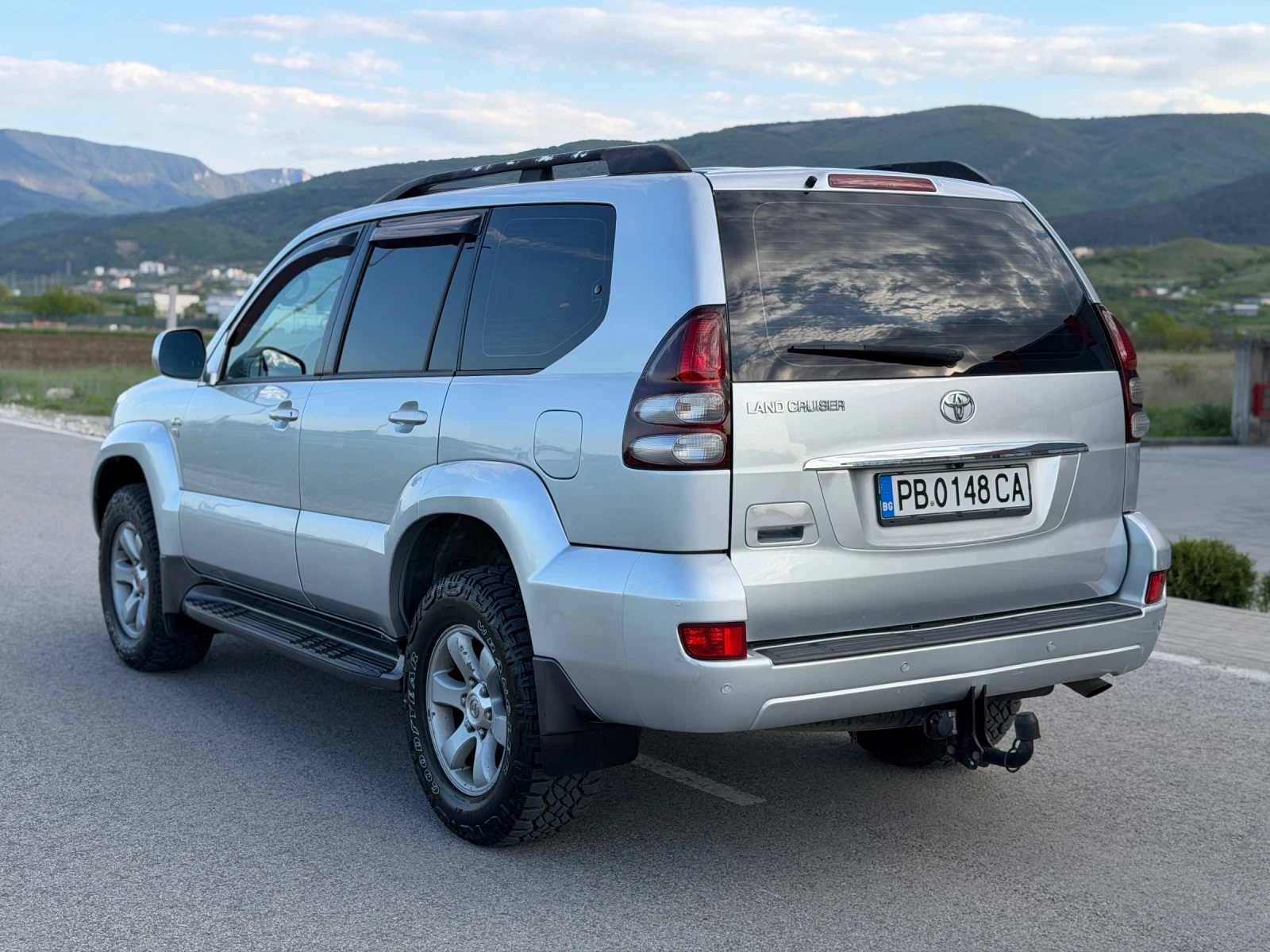 Toyota Land cruiser, снимка 3 - Автомобили и джипове - 54352221