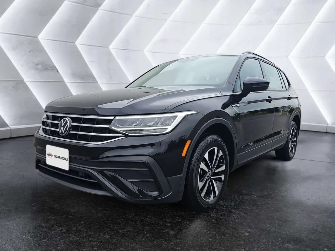 VW Tiguan * Trendline * CARFAX * 2 КЛЮЧА * ПОДГРЕВИ