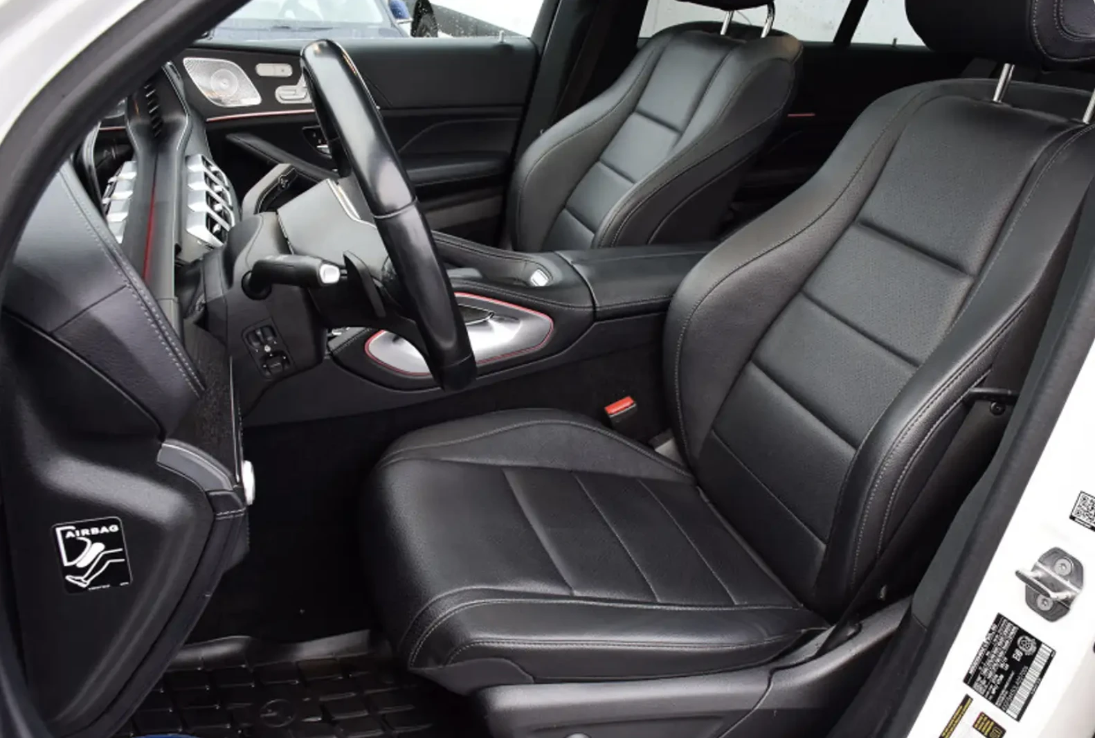 Mercedes-Benz GLE AMG Package* burmester* multibeam led* Parking Ass, снимка 5 - Автомобили и джипове - 54663051