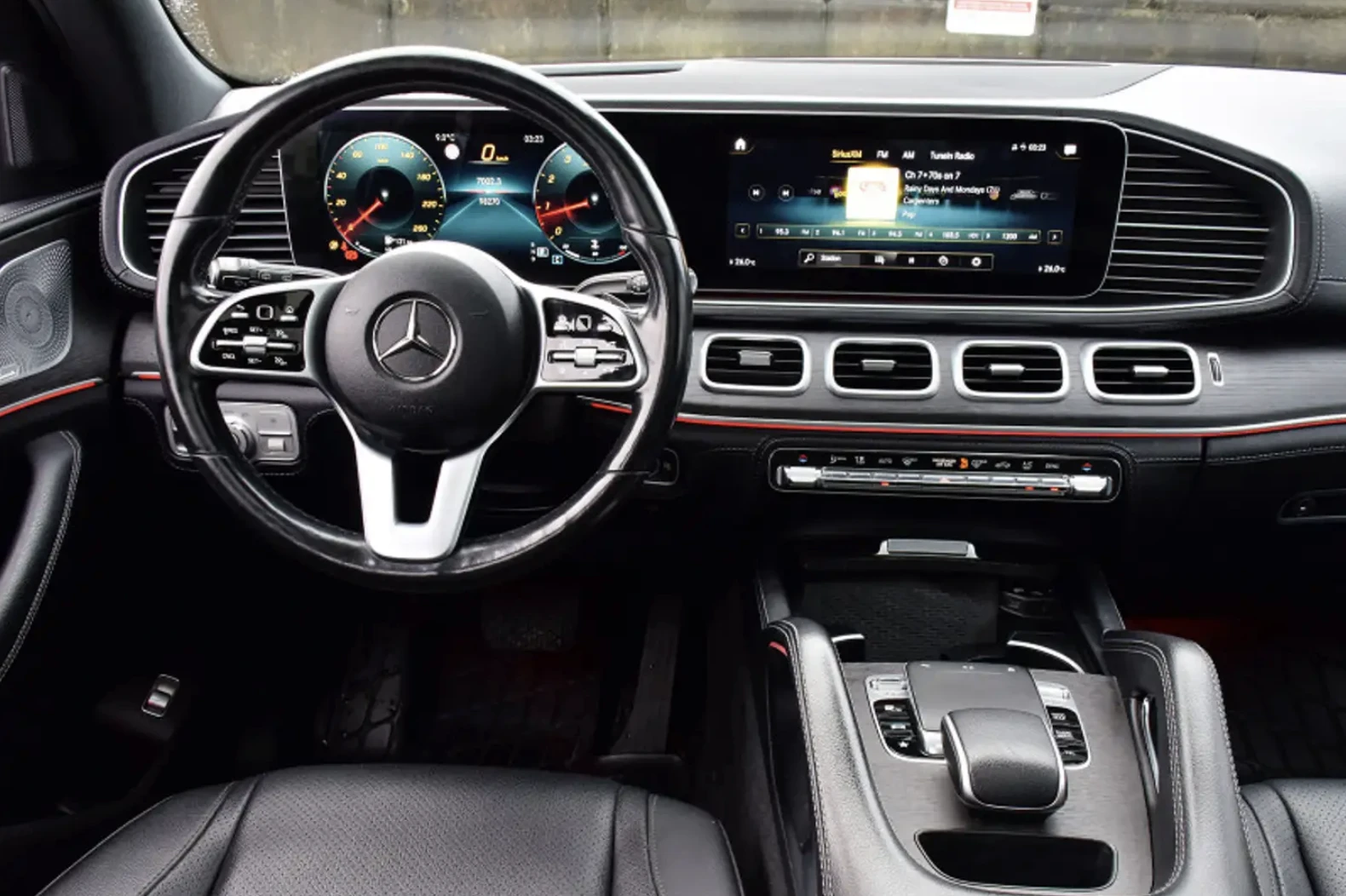 Mercedes-Benz GLE AMG Package* burmester* multibeam led* Parking Ass, снимка 9 - Автомобили и джипове - 54663051