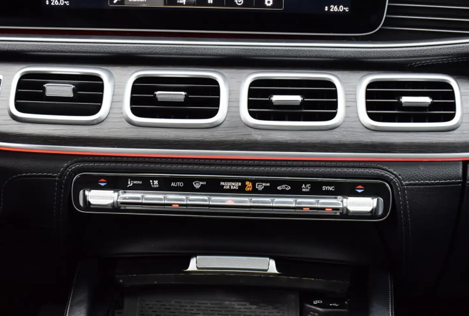 Mercedes-Benz GLE AMG Package* burmester* multibeam led* Parking Ass, снимка 14 - Автомобили и джипове - 54663051