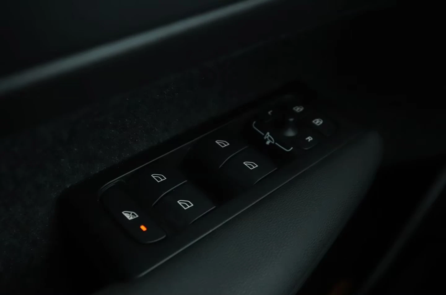 Volvo XC40 T5 RECHARGE INSCRIPTION| PLUG-IN HYBRID| ��������| | Mobile.bg � ����������� 16