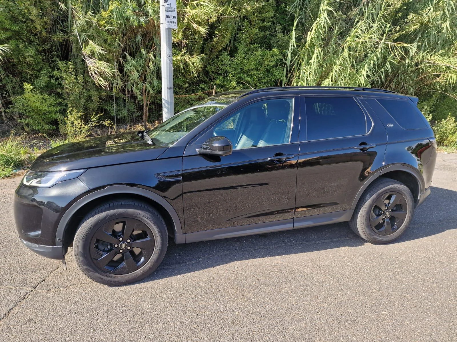 Land Rover Discovery Sport 2.0D FACELIFT, снимка 3 - Автомобили и джипове - 55264777