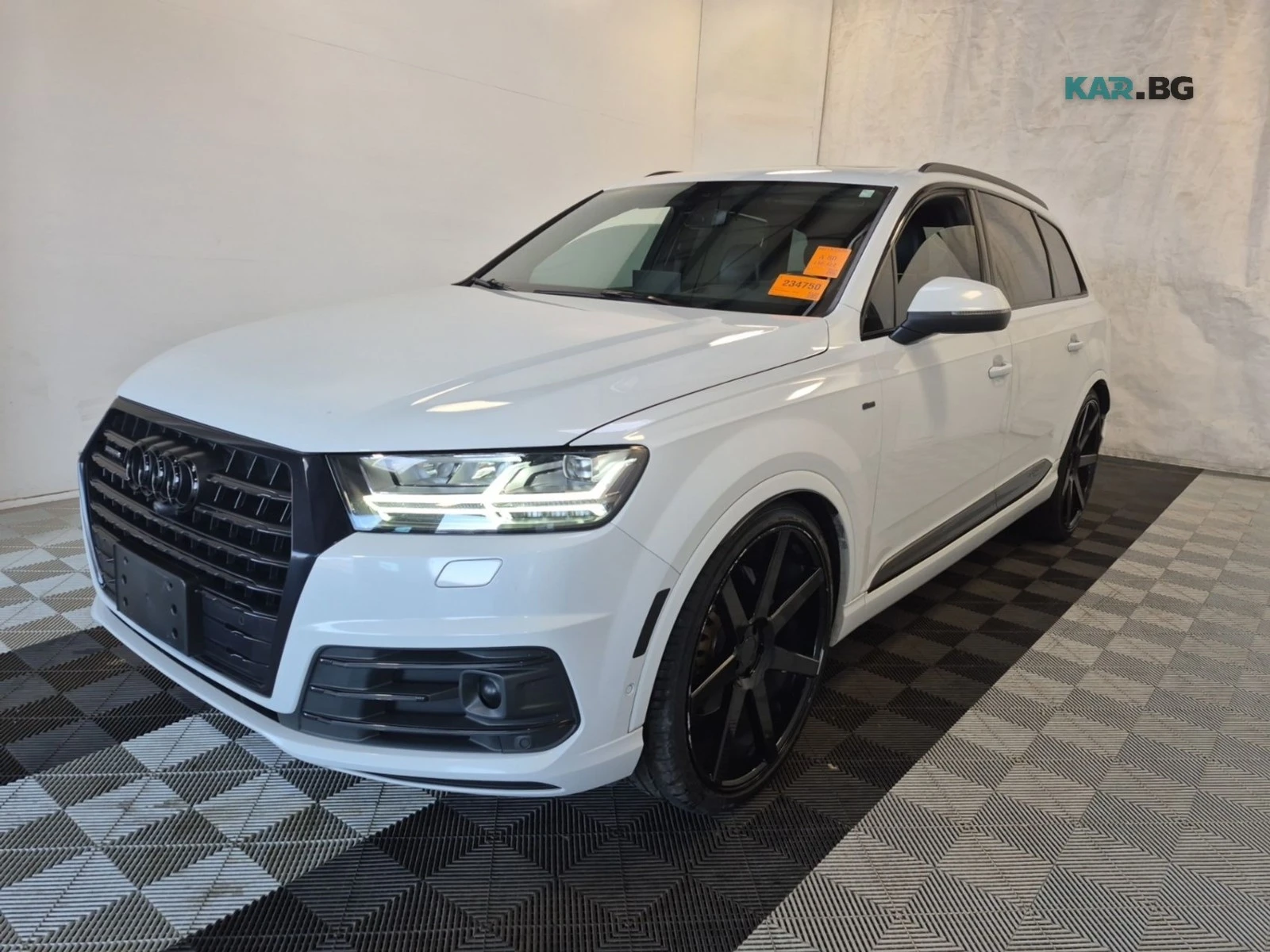 Audi Q7 TECHNIK Автокредит Цена до България
