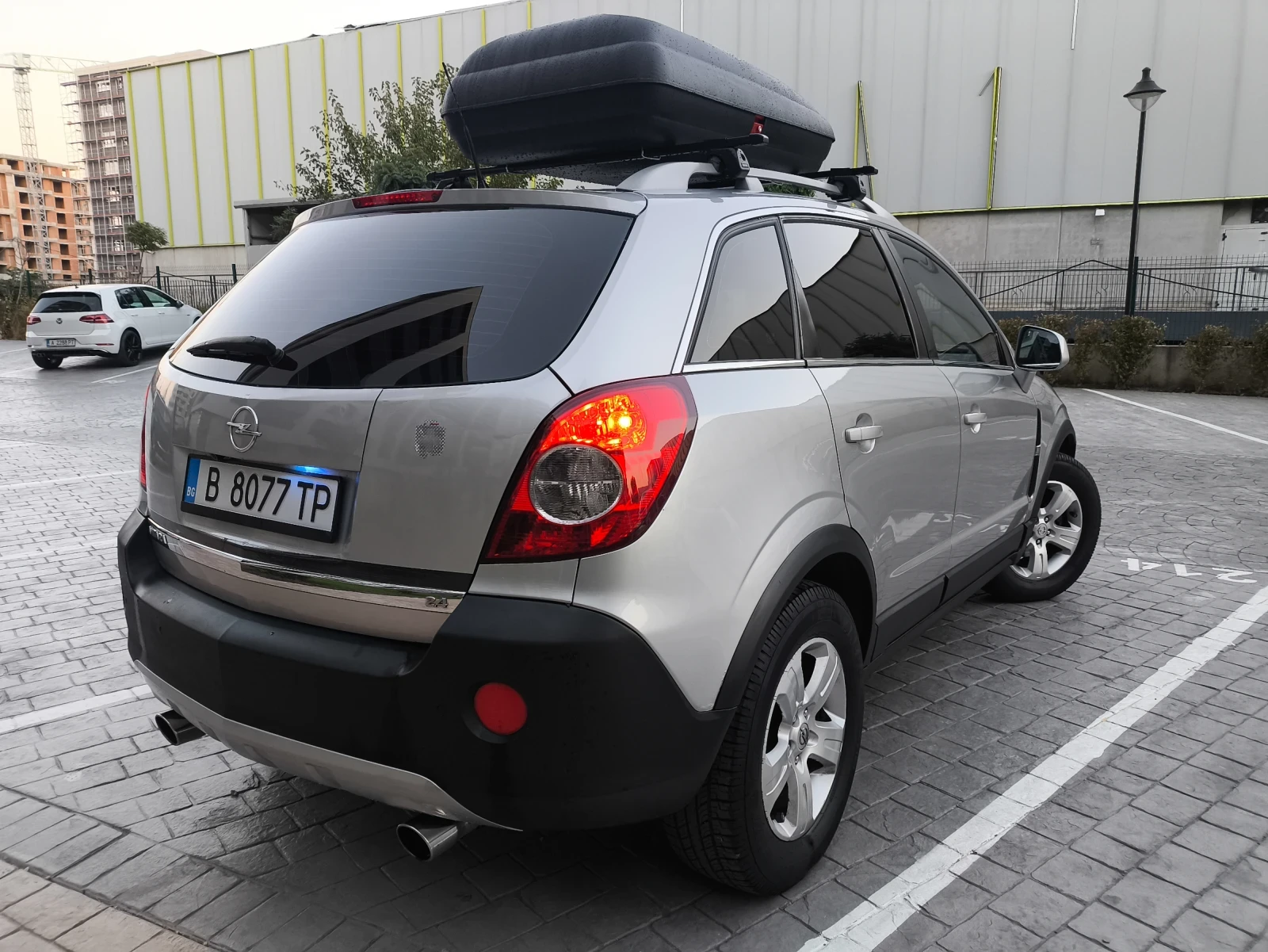 Opel Antara 2.4 LPG, снимка 4 - Автомобили и джипове - 55958549